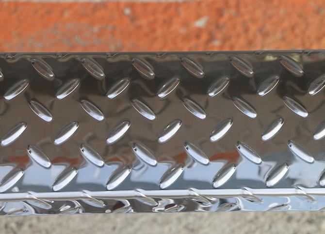 移动平台货架爬梯